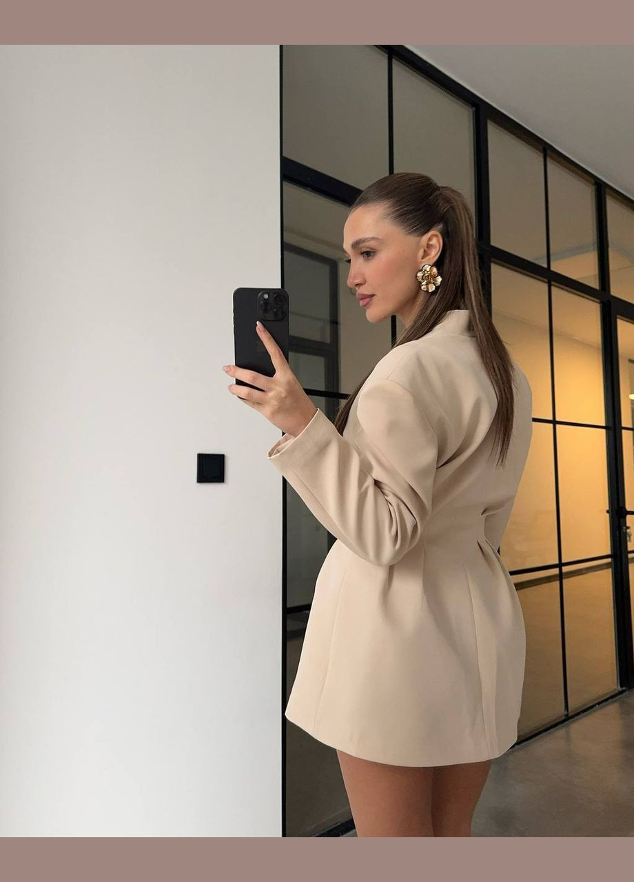 Бежева ділова міні сукня-жакет на гудзиках кльош Adelante однотонна