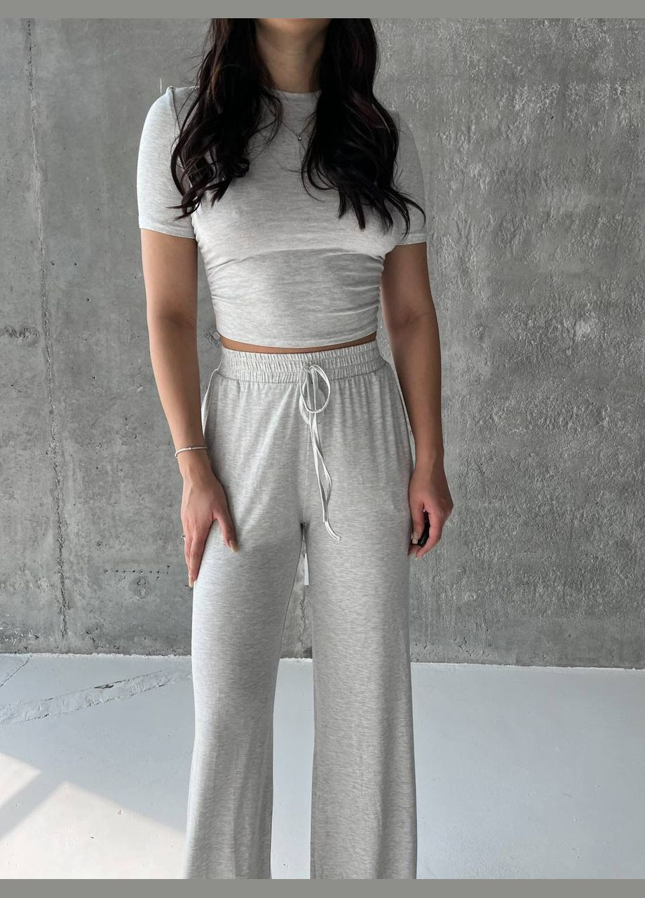 Костюм з вкороченою футболкою та штанами Adelante (335013586)