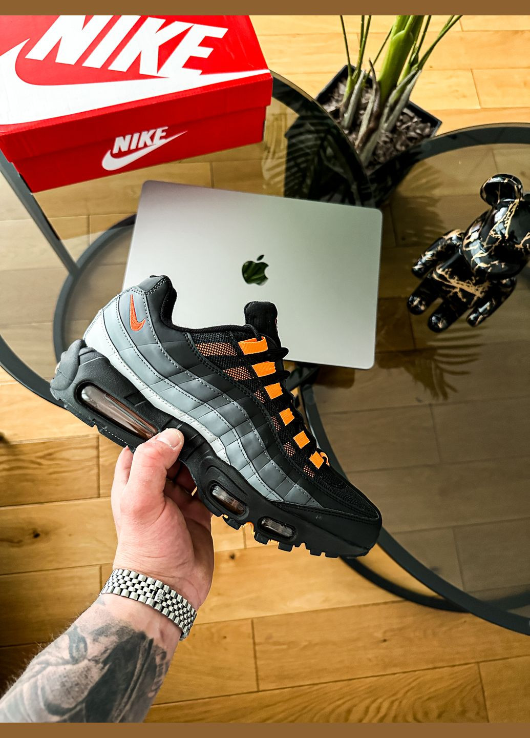 Чорні Осінні кросівки чоловічі nike air max 95 "black hyper crimson" | найк аір макс 95 чорні No Brand