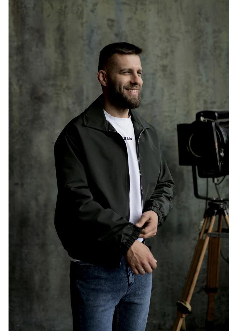 Комбінована демісезонна куртка чоловіча демісезонна плащівка No Brand