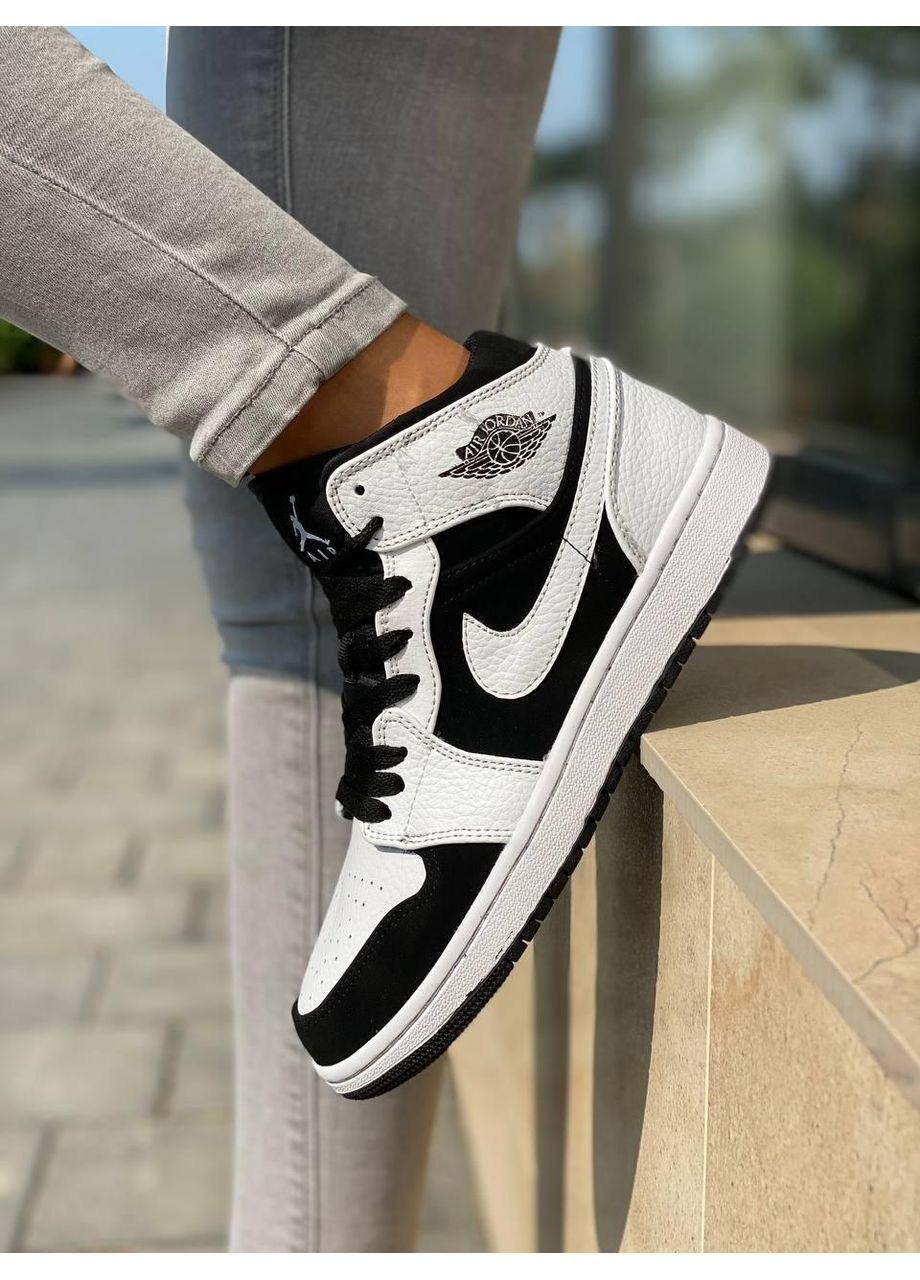 КРОСІВКИ ЖІНОЧІ NIKE AIR JORDAN 1 RETRO HIGH WHITE BLACK НАЙК АІР ДЖОРДАН No Brand чорні демісезони (367168683)