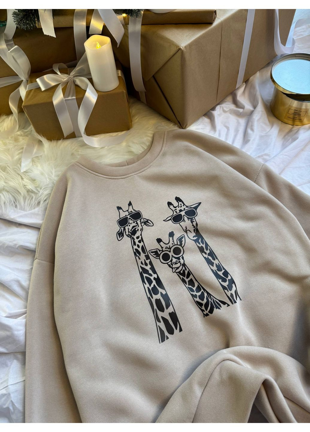 Бежевий світшот жіночий oversize — замір в описі Vione малюнок без декору (368708985)