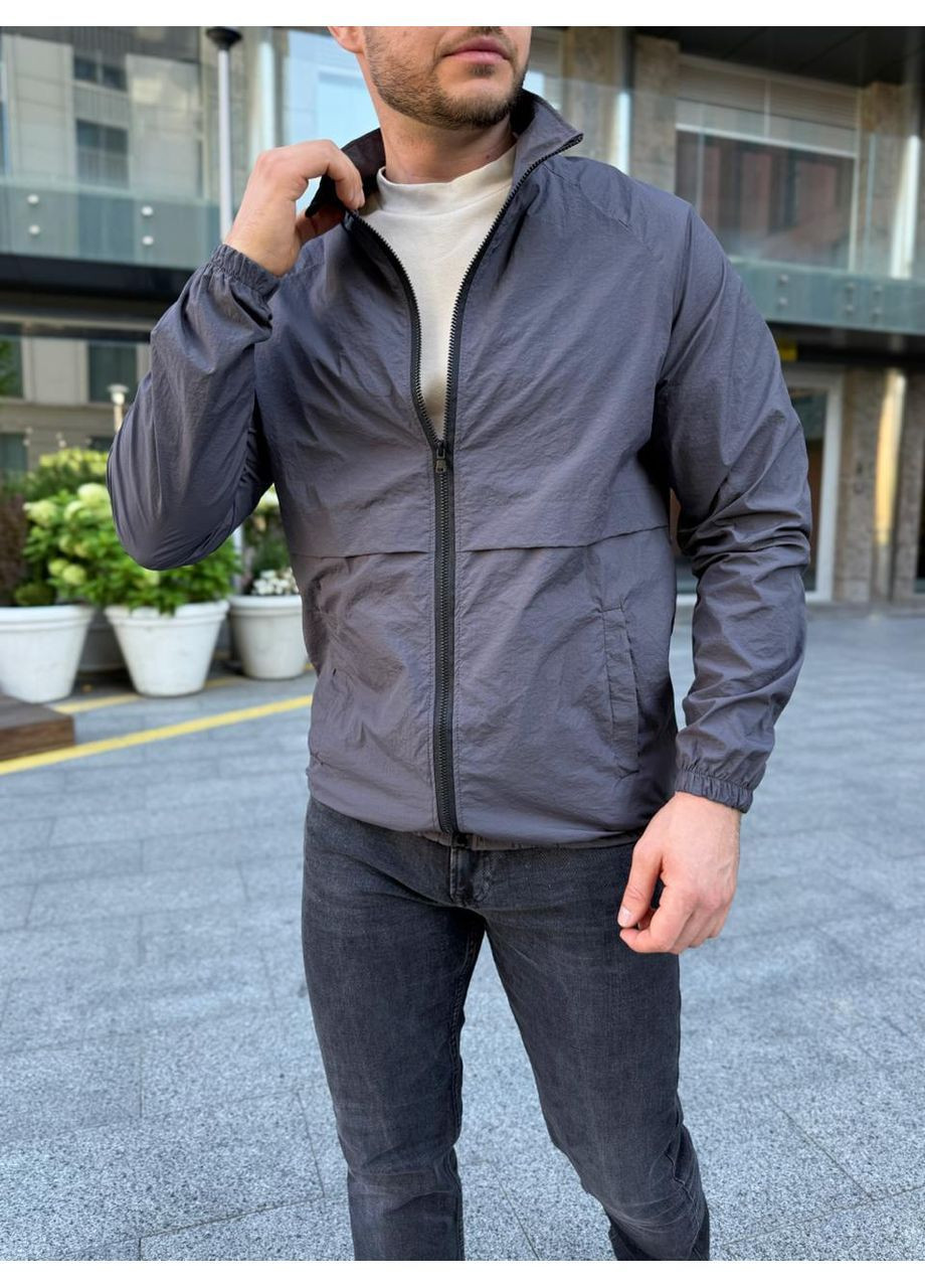 Сіра вітровка No Brand