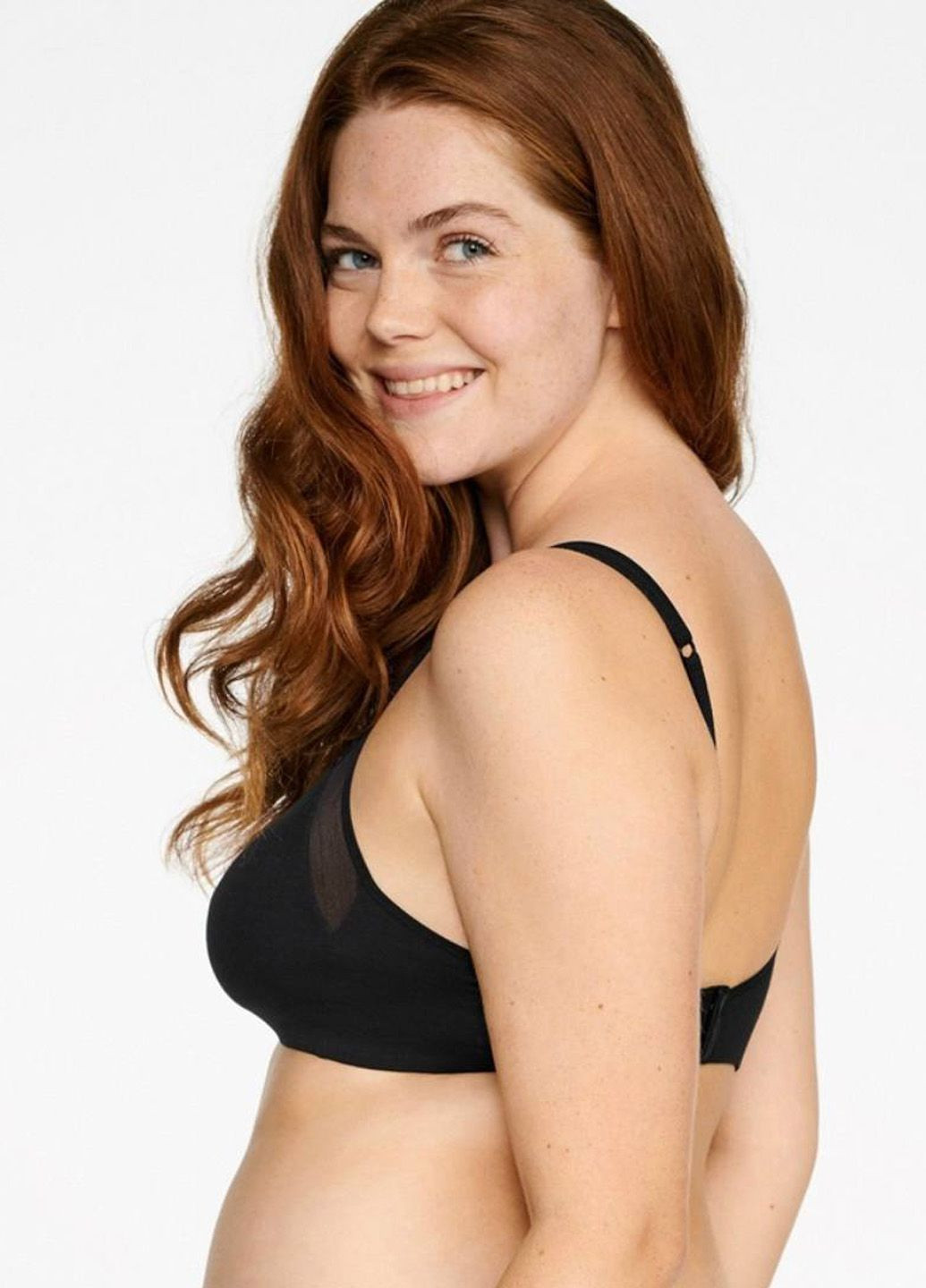 Чёрный бюстгальтер Naturana