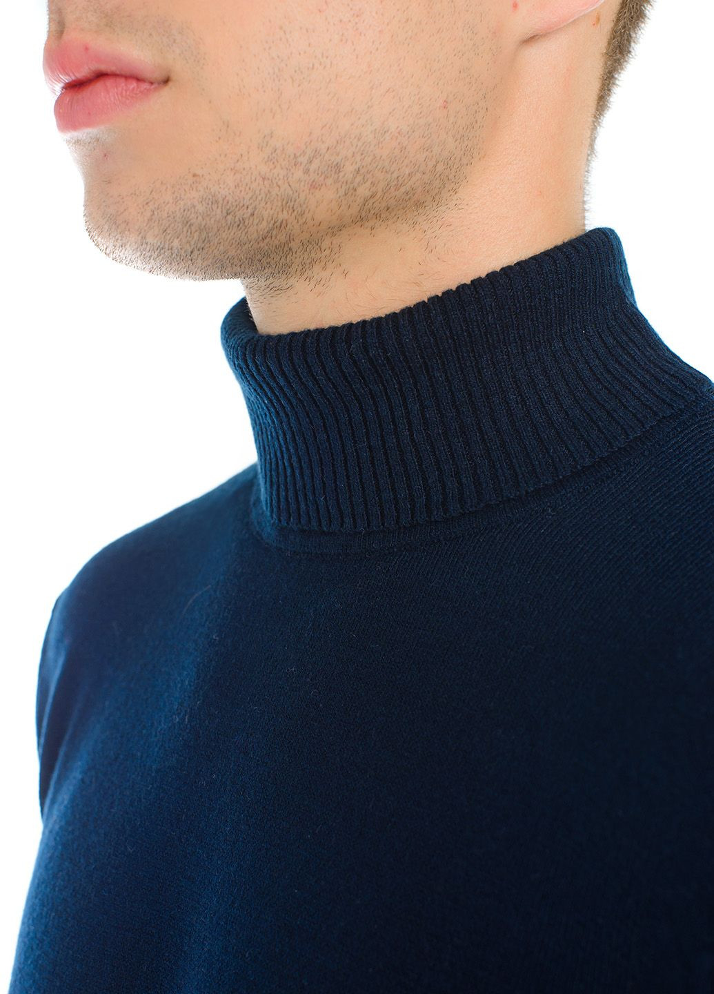 Темно-синій чоловіча водолазка з м'якої італійської пряжі SVTR