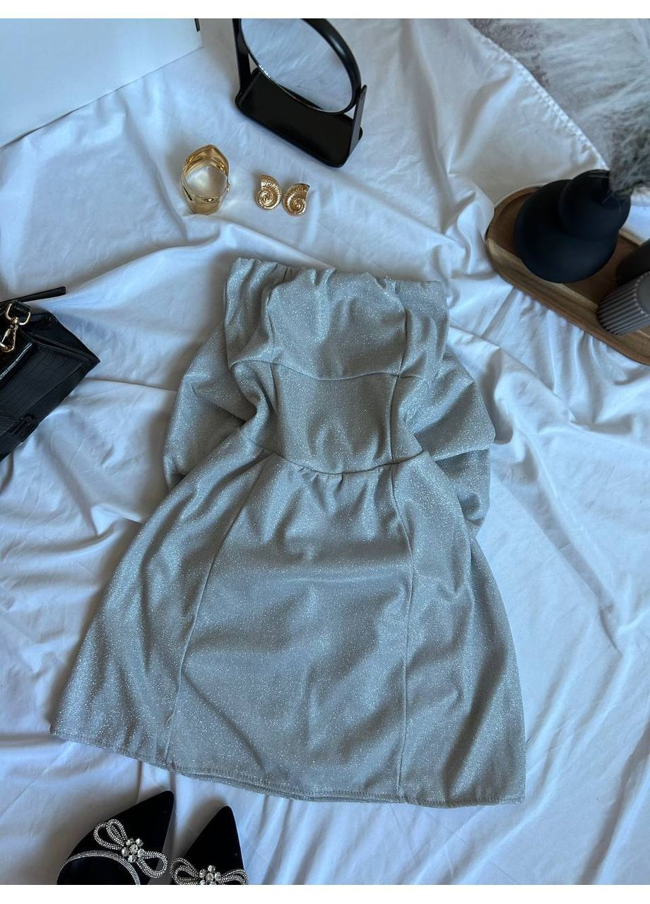 Сріблястий святковий, коктейльна, вечірня жіноча блискуча сукня з бантом з відкритими плечима Avanti однотонна