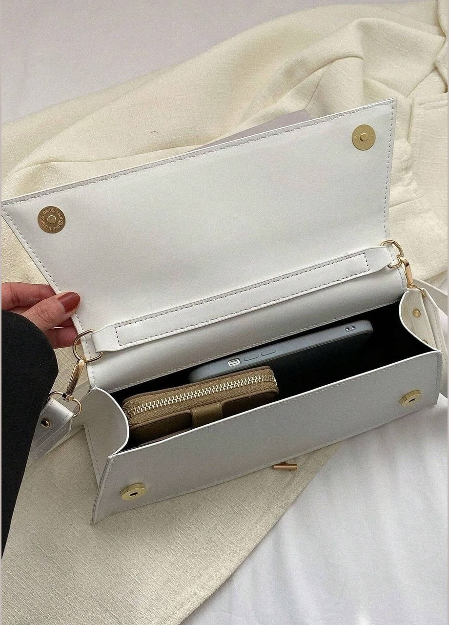 Жіноча класична сумка 1481 багет біла No Brand (283251676)
