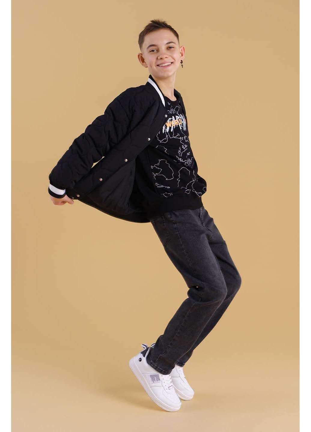 Чорна демісезонна куртка XZKAMI