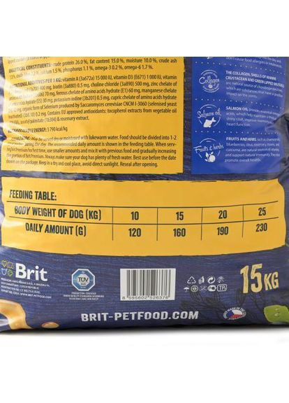 Сухой корм Premium Dog Adult M для взрослых собак средних пород, с курицей, 15 кг Brit (362580903)