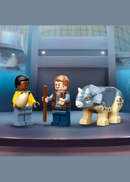 Jurassic World Скелет тираннозавра на выставке 198 деталей (76940) Lego (304055120)