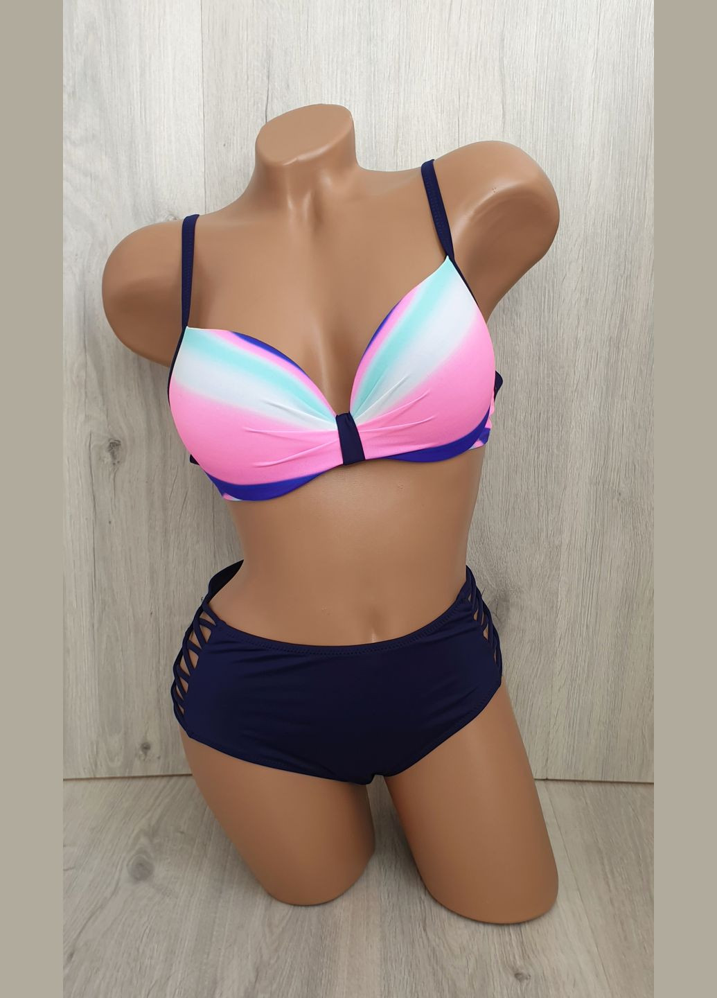 Рожевий демісезонний стильний молодіжний роздільний купальник з пуш ап роздільний роздільний No Brand