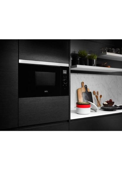Микроволновка с грилем MBE2658DEM AEG (315799168)