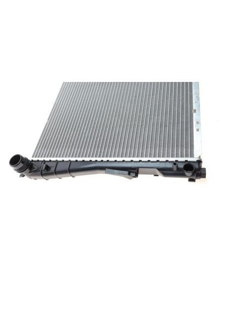 Радиатор охлаждения двигателя 3SERIES E46 ALL MT 98-05 ( ) 06002278 Van Wezel (366141289)