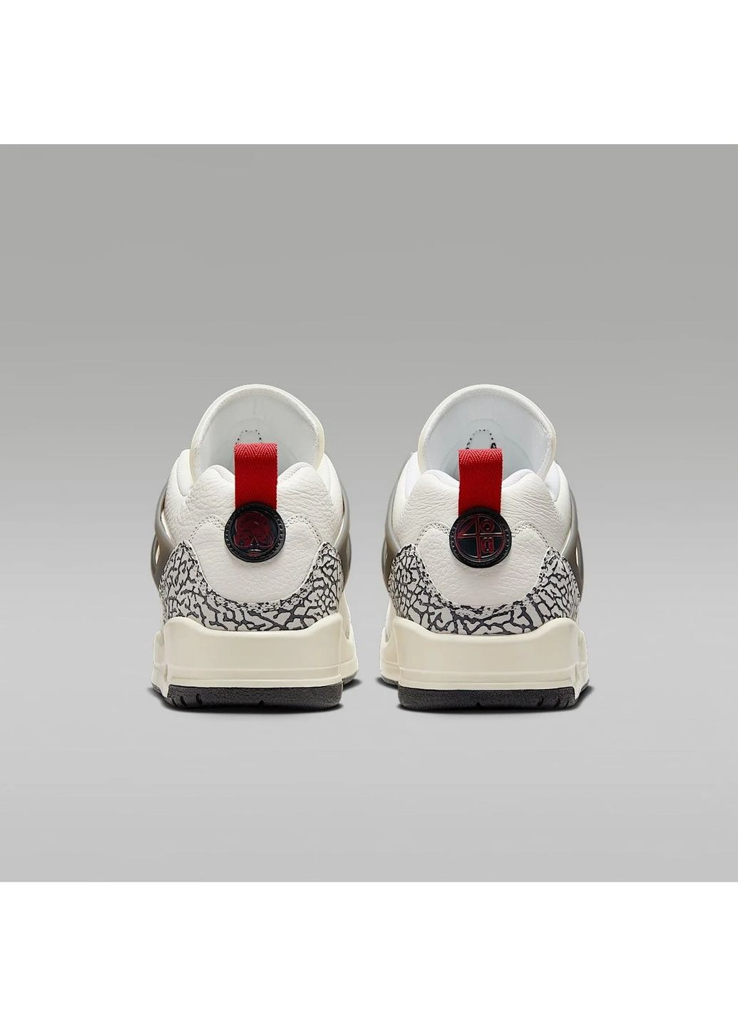 Білі кросівки чоловічі spizike low white Air Jordan