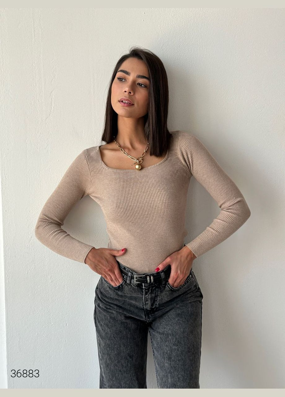 Бежевый демисезонный джемпер в рубчик с квадратным вырезом джемпер Liton