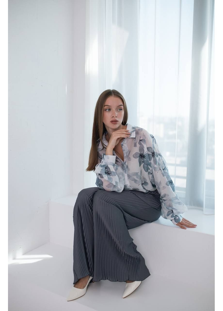 Графітовий літній жіночий комплект зі штанами-плісе та сорочкою Avanti