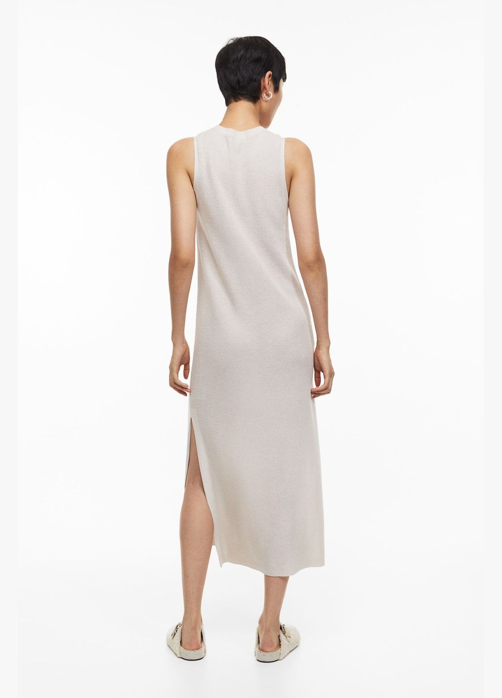 Серо-бежевое повседневный платье H&M однотонное