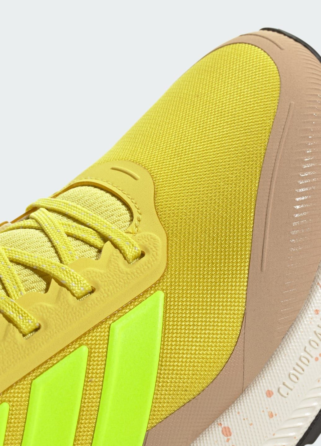 Кросівки для бігу Runfalcon 5 TR adidas жовті всесезони (314984292)