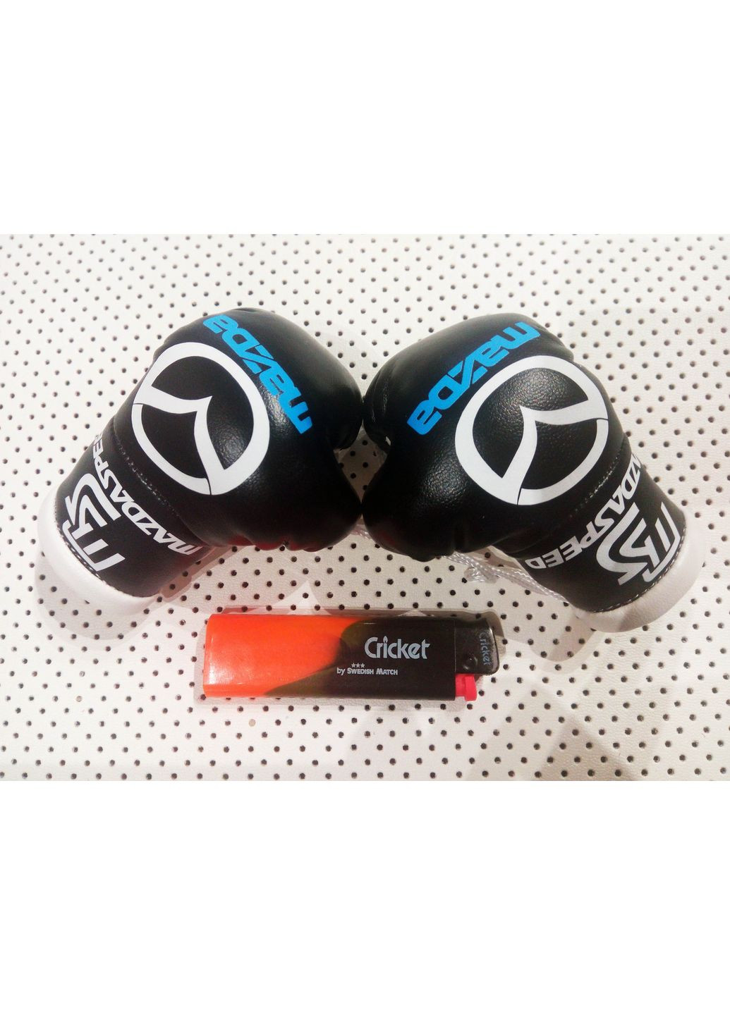 Підвіска боксерські рукавички Mazda (351901477)