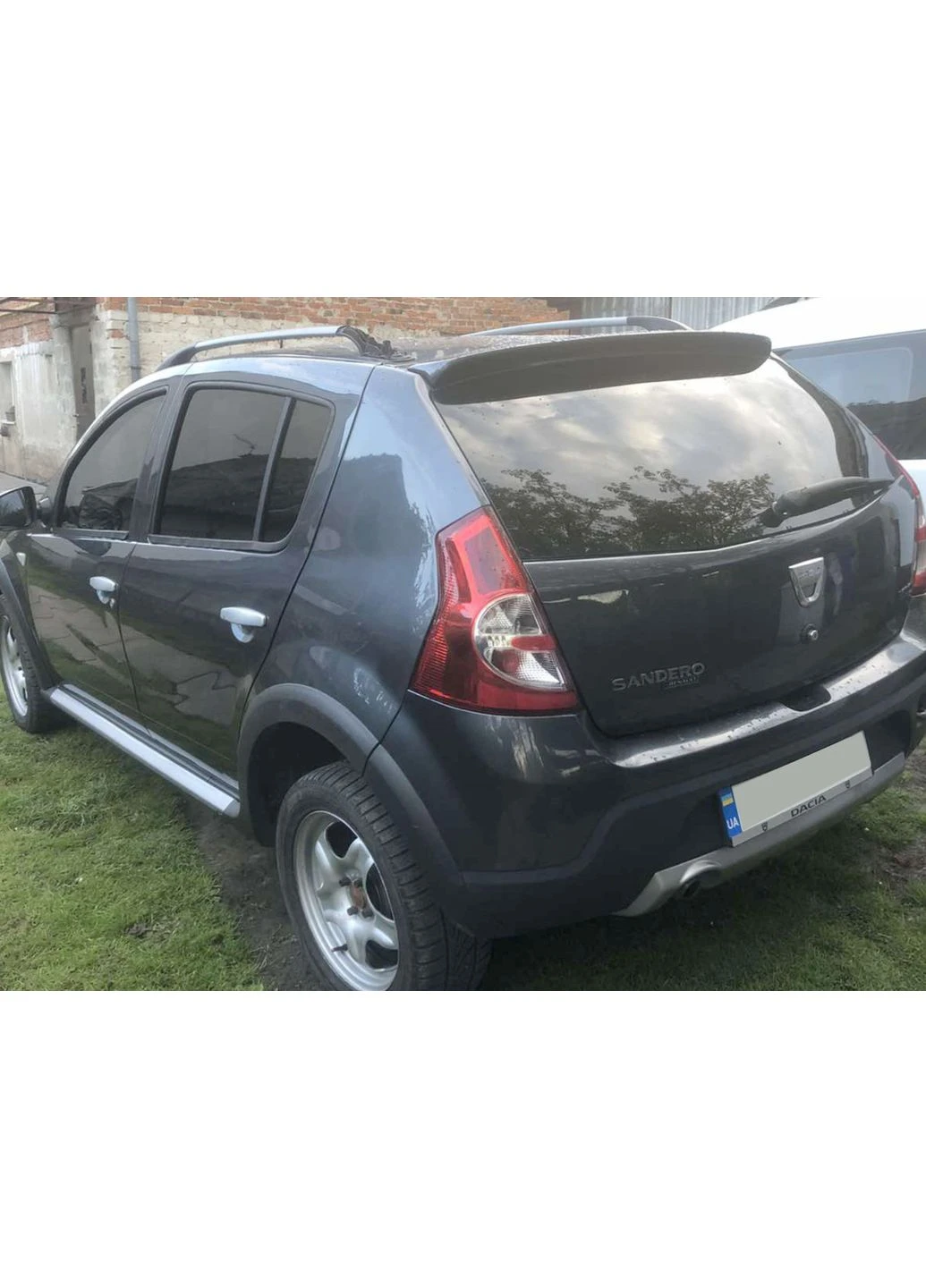 Спойлер (під фарбування) для Renault Sandero 2007-2013 рр Meliset (391759607)