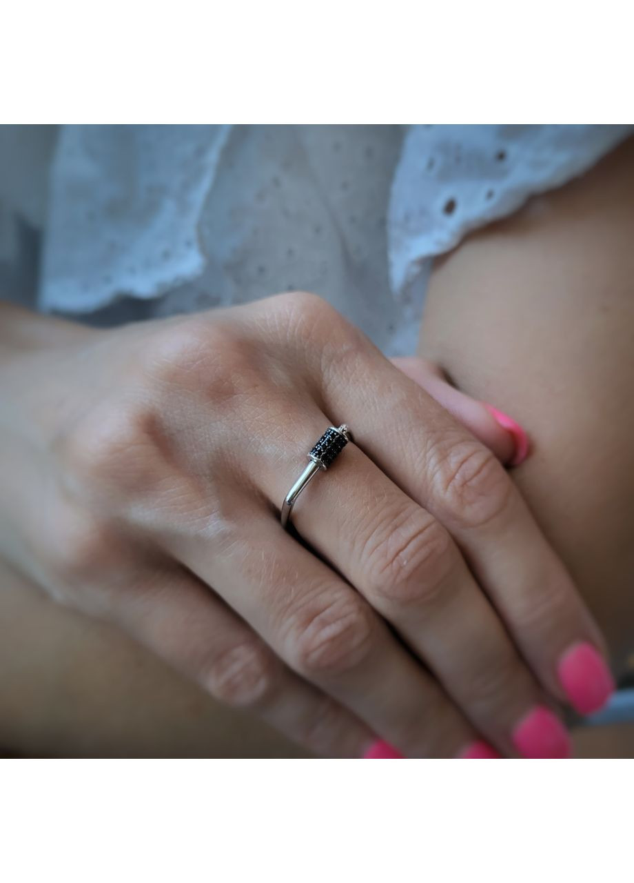 Серебряное кольцо Боченок с Черными камнями 17.5 размер серебро 925 пробы Родированное 956к 2.1 No Brand (306741598)