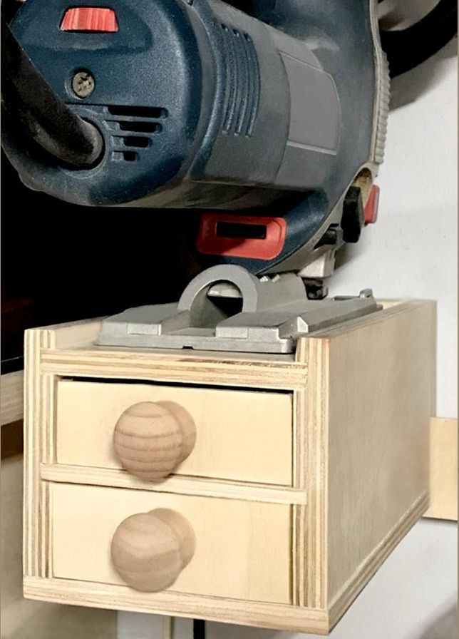 Полиця-органайзер для електролобзика з дерева Джаналі бланже (ЕЛЗ-000801) No Brand (328910004)