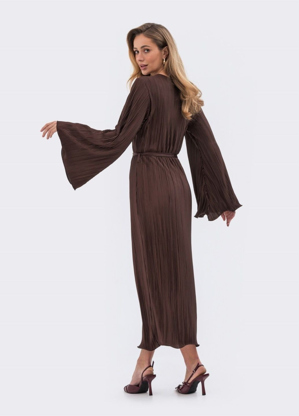 Коричневое платье-миди коричневого цвета с поясом Dressa