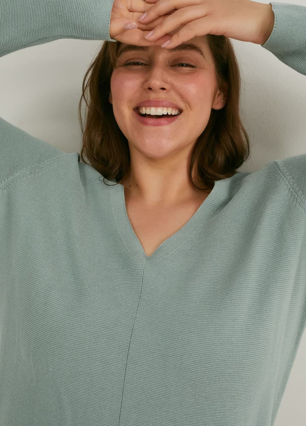 Зеленый демисезонный пуловер оверсайз C&A