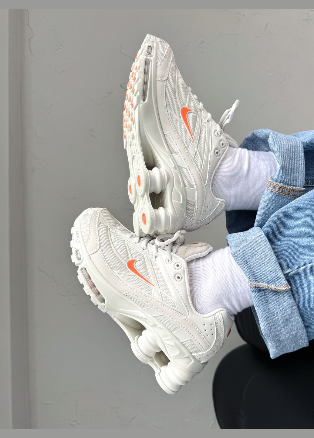 Серые демисезонные кроссовки мужские и женские nike shox ride 2 sp supreme grey orange | найк шокс райд 2 серые No Brand
