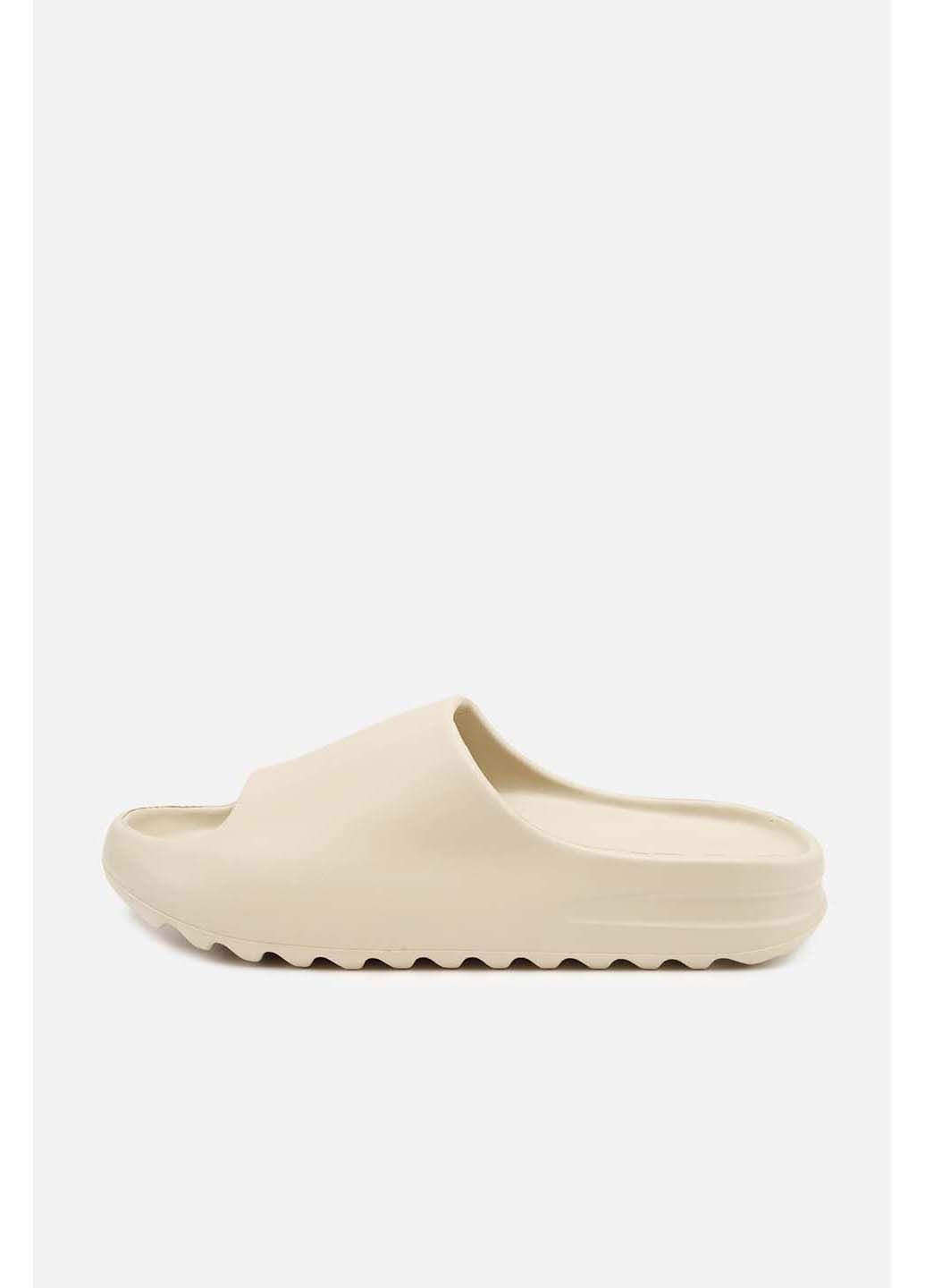 Бежевые шлепанцы Stilli