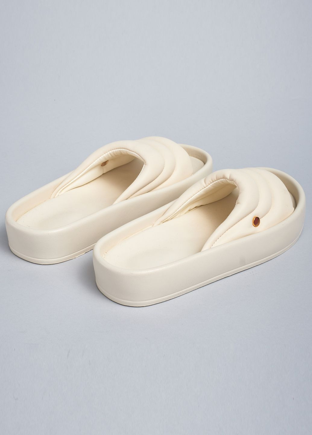 Бежевые шлепанцы женские 0105-3 бежевые 343252 Power