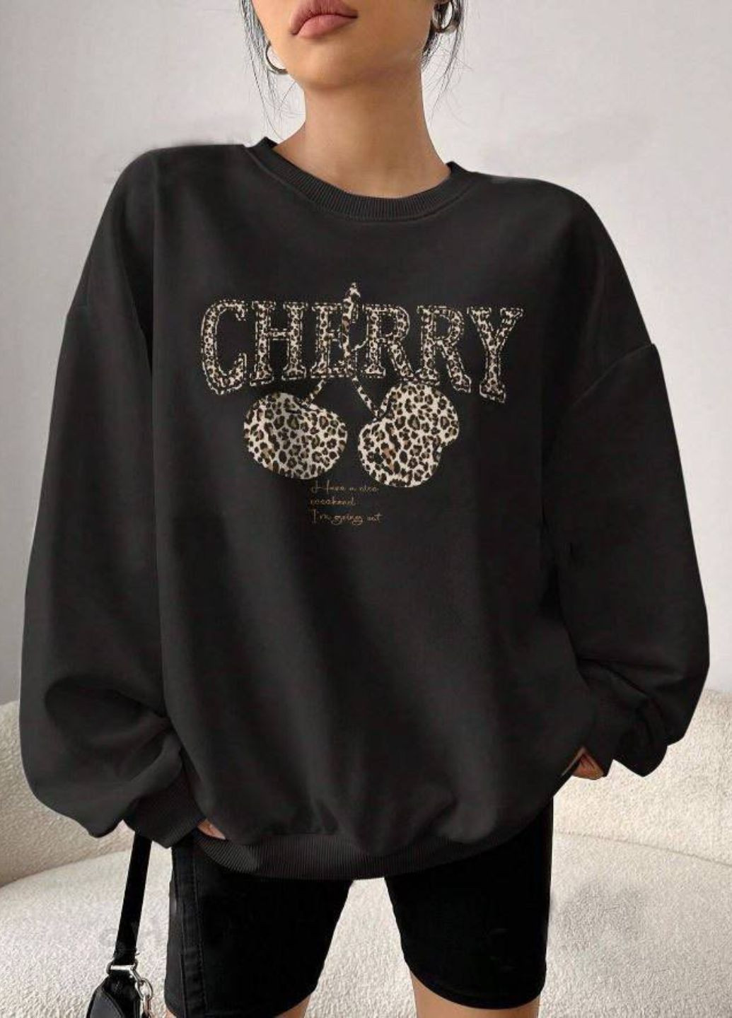 Чорний базовий оверсайз світшот з принтом спереду Allthings напис без декору (315388337)