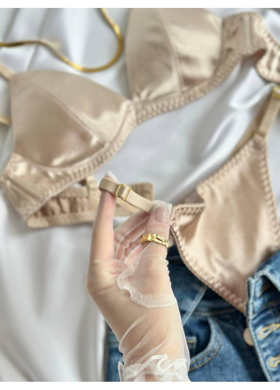 Бежевий демісезонний комплект жіночої білизни атласний нюдовий / ніжний комплект білизни з сатину / базовий комплект білизни бежевого кольору No Brand