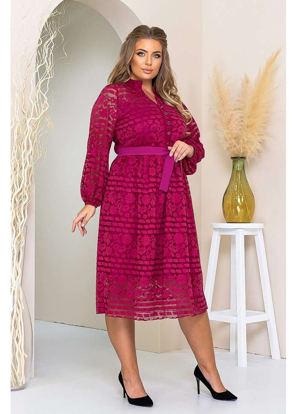 Красное коктейльное платье ажурный гипюр 21124 марсала Tanita-Romario