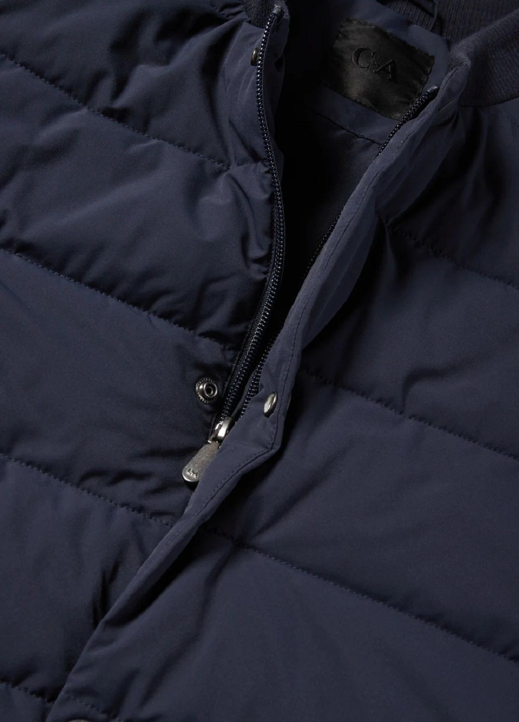 Темно-синя демісезонна куртка C&A