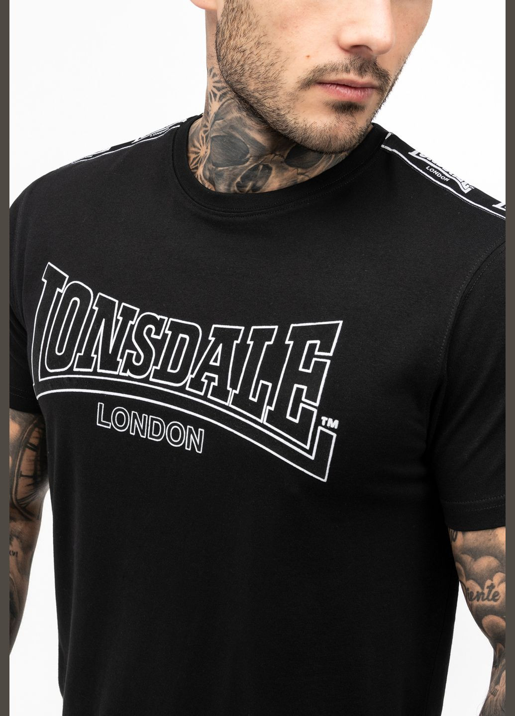 Чорна футболка Lonsdale Vementry