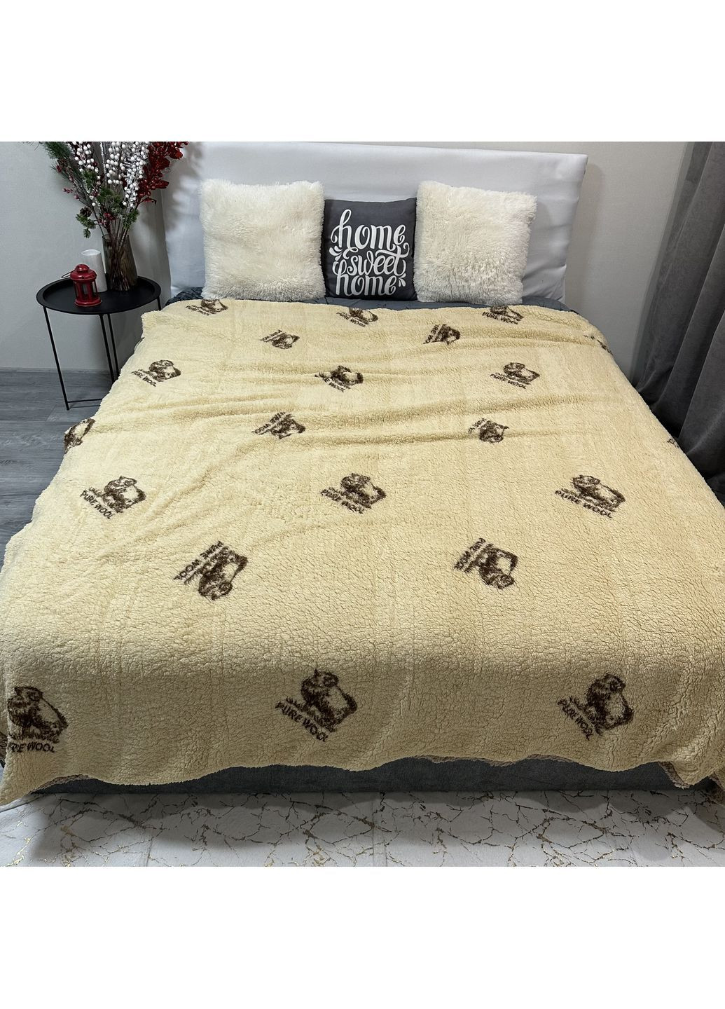 Двухсторонний Плед "Comfort & Style" (Teddy Fur). Размер 150*210 см бежевого цвета. No Brand (365749778)