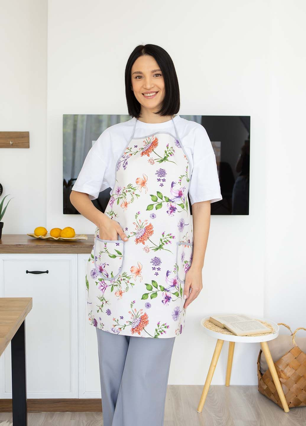 Фартух водовідштовхувальний "Польові квіти" 75х55 см. Homedec - (295655402)