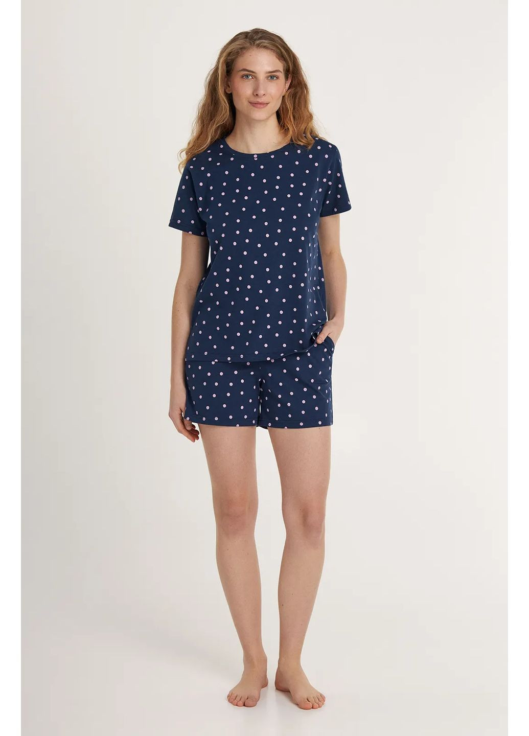 Синяя всесезон женская пижама rosy raindrops синий 2970/30/03 футболка + шорты Ellen