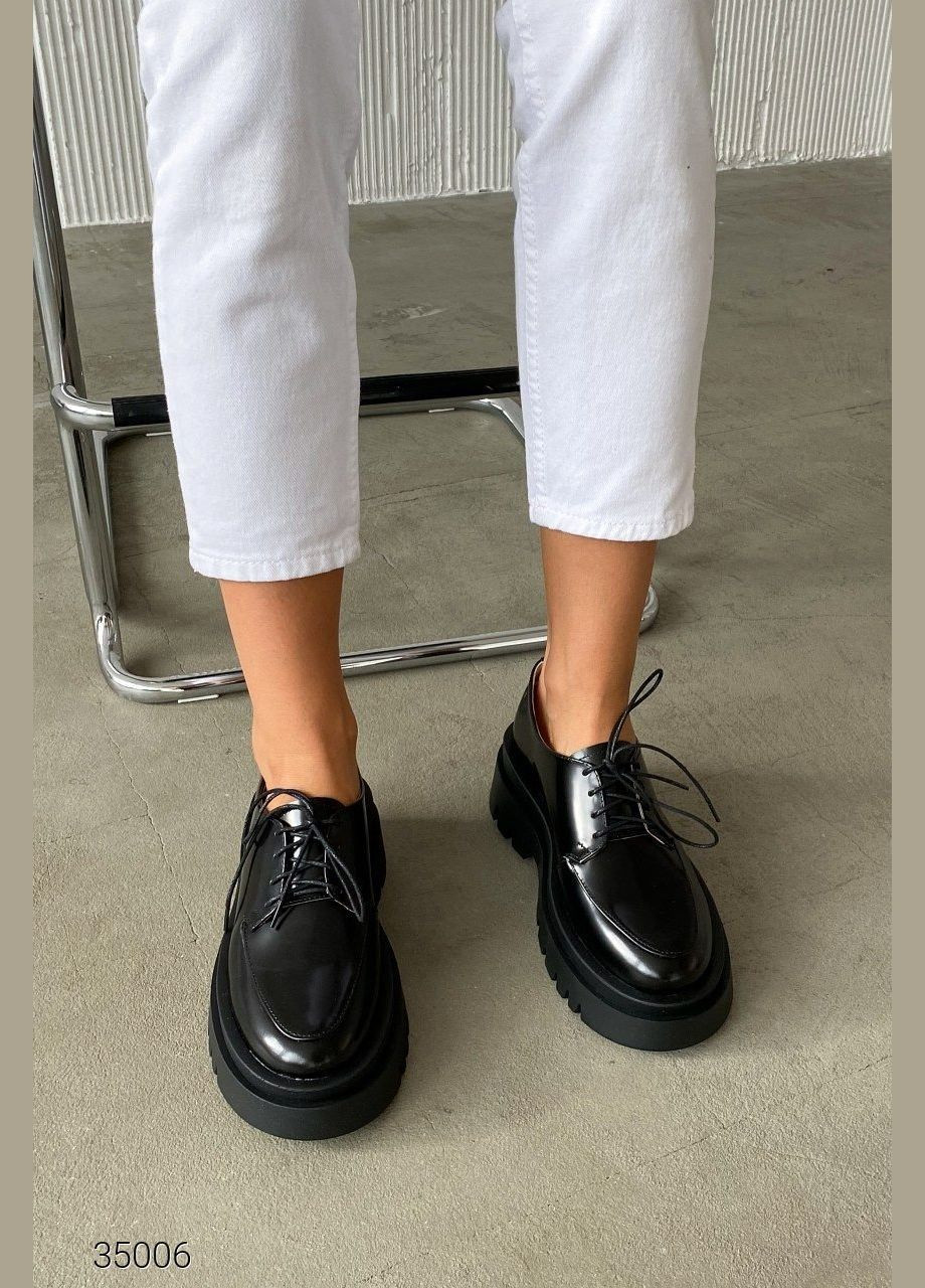 Liton Шкіряні лофери зі шнурівкою на плоскій масивній підошві чорний з натуральна шкіра, україна — демісезон (303775531)