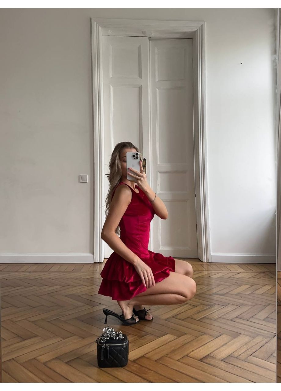 Червона розкішна та грайлива сукня😍❤️🔥 Luna