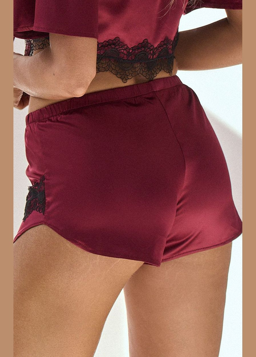 Бордовый демисезонный комплект белья (топ, шортики) Livia Corsetti