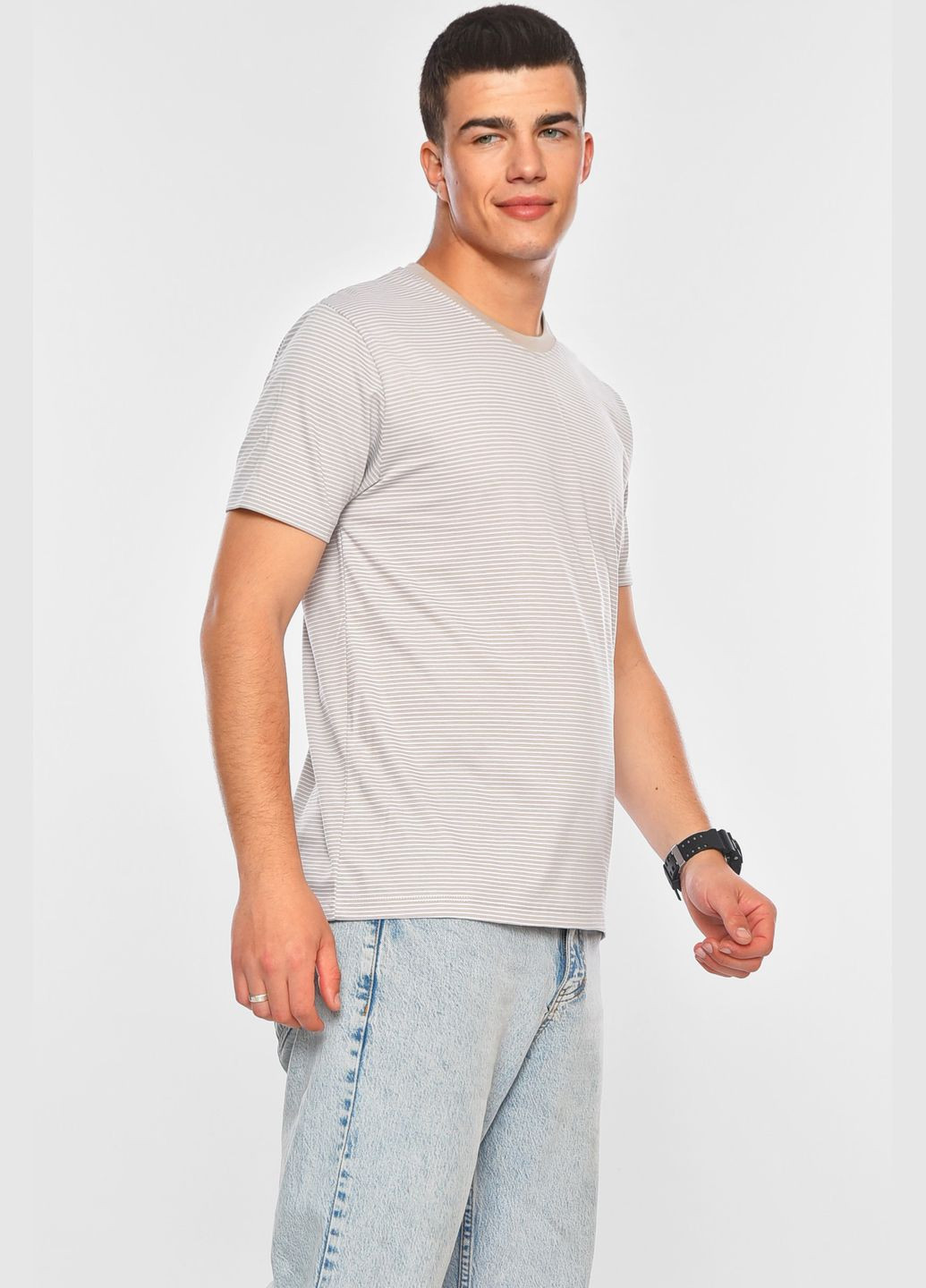 Бежева футболка чоловіча напівбатальна бежевого кольору Let's Shop