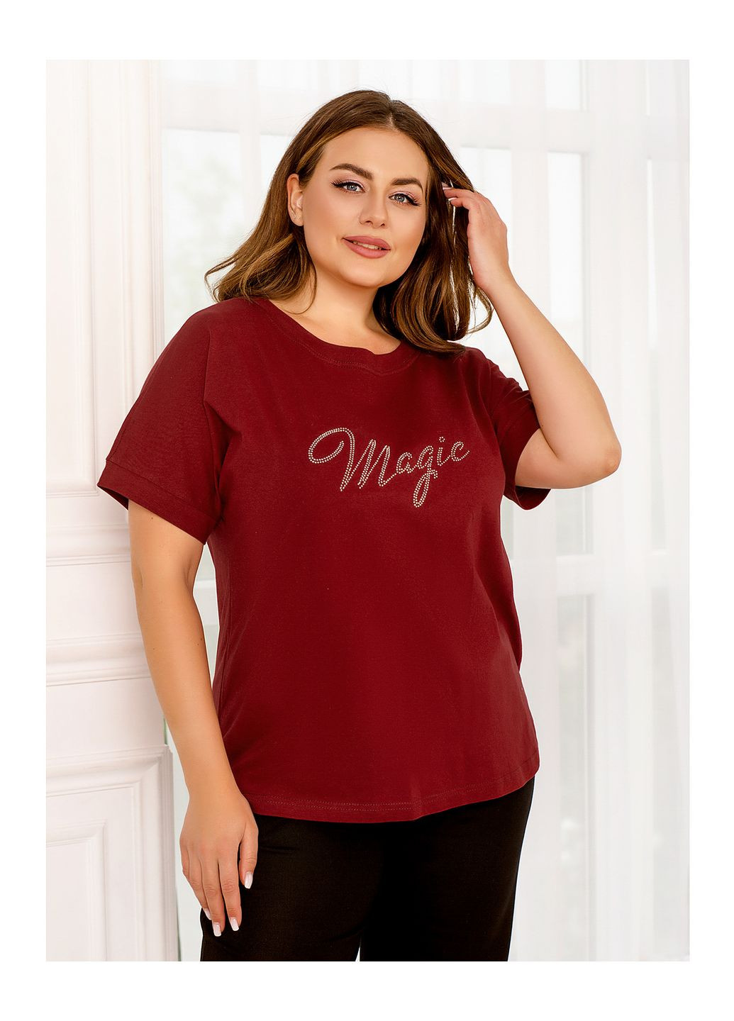 Бордовая летняя футболка Minova