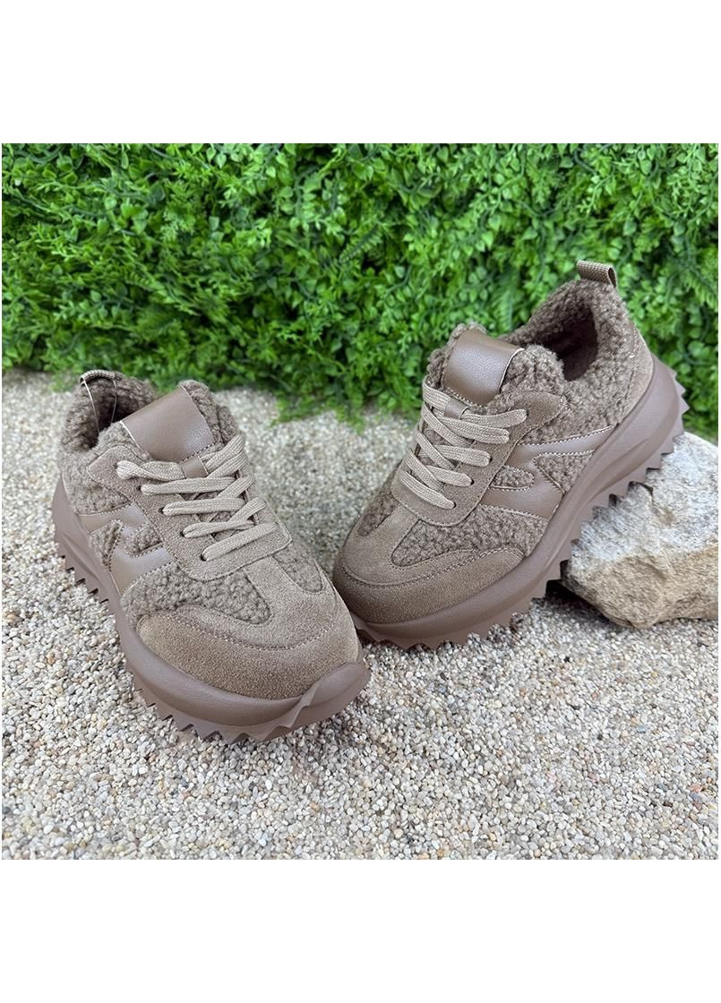 Жiночi кросiвки замшевi на шнурiвцi Е-006027-58 Коричневi No Brand (365589668)