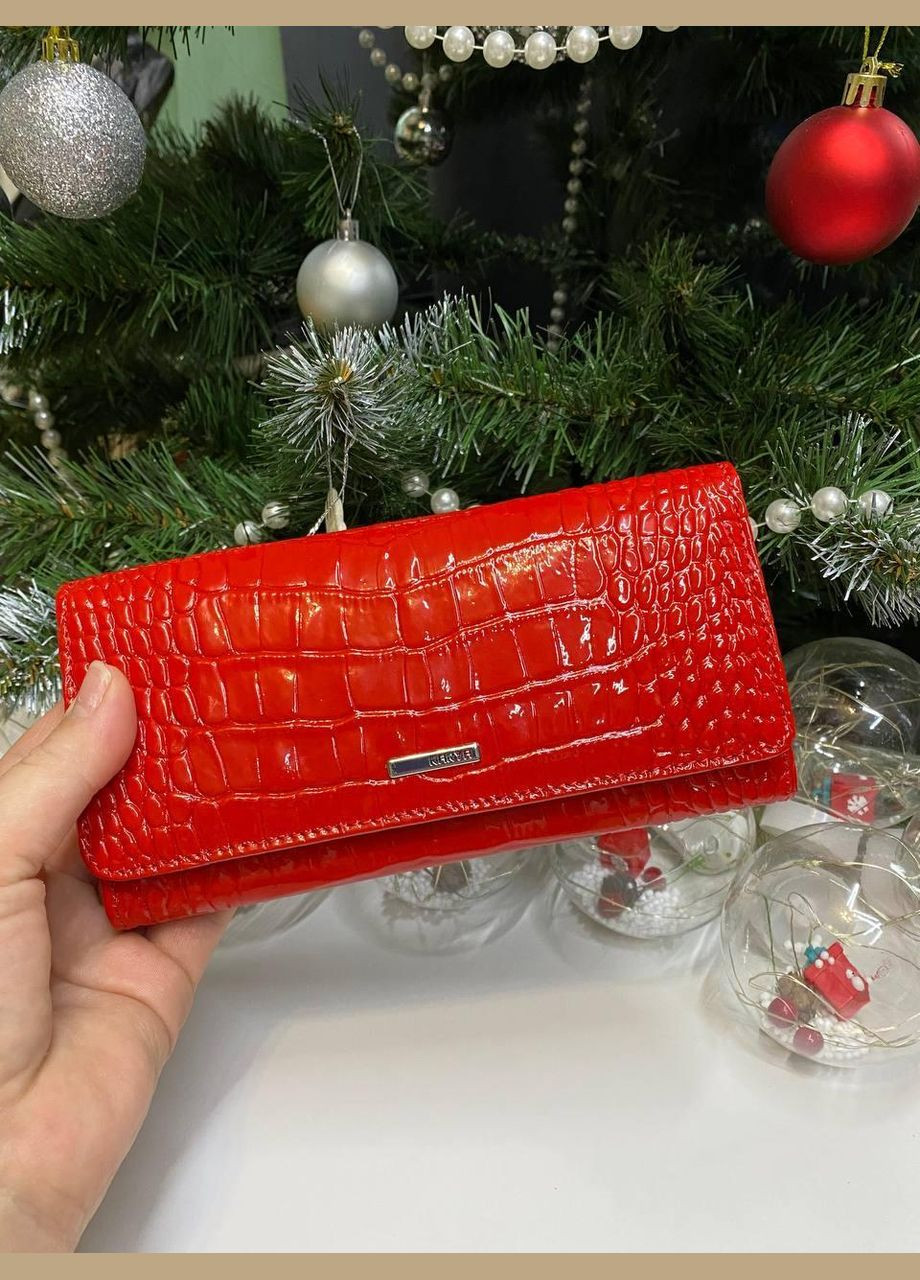 Гаманець жіночий Туреччина червоний крокодилячий принт натуральна шкіра на магнитах Karya (341322773)