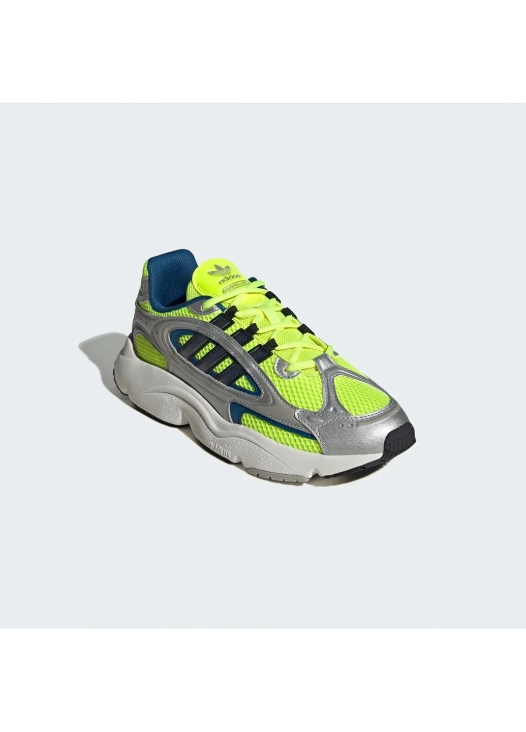 Сірі кросівки чоловічі ozmillen shoes grey/green if4014 adidas