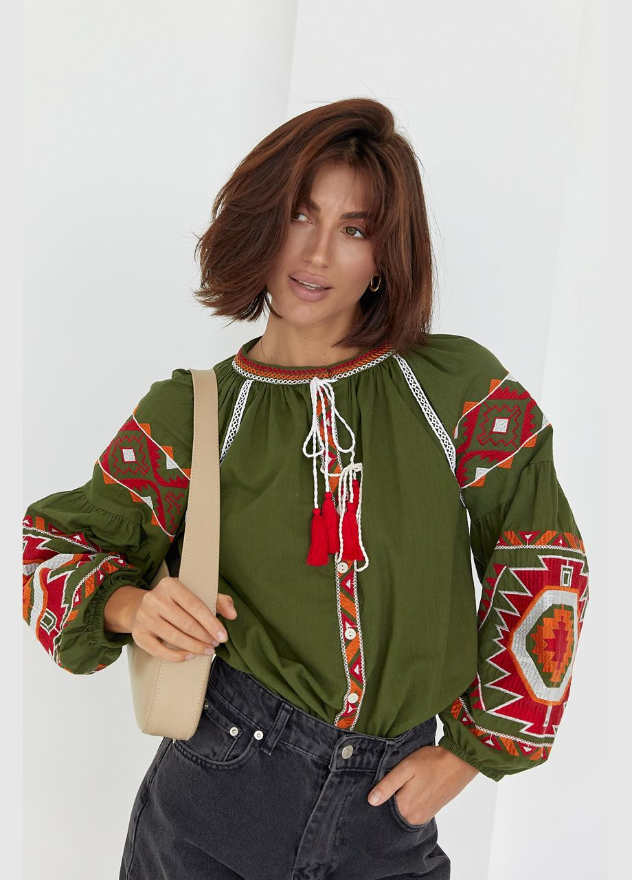 Жіноча вишиванка Полумʼя зелена ESQ 4644 (303898996)