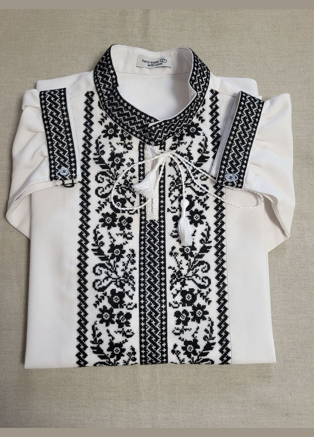 Біла чоловіча вишиванка ручної роботи на домотканому полотні (вишиті вставки) "монохром" Hand Made візерунок українська символіка вільна, пряма бавовна, домоткане полотно (331769852)