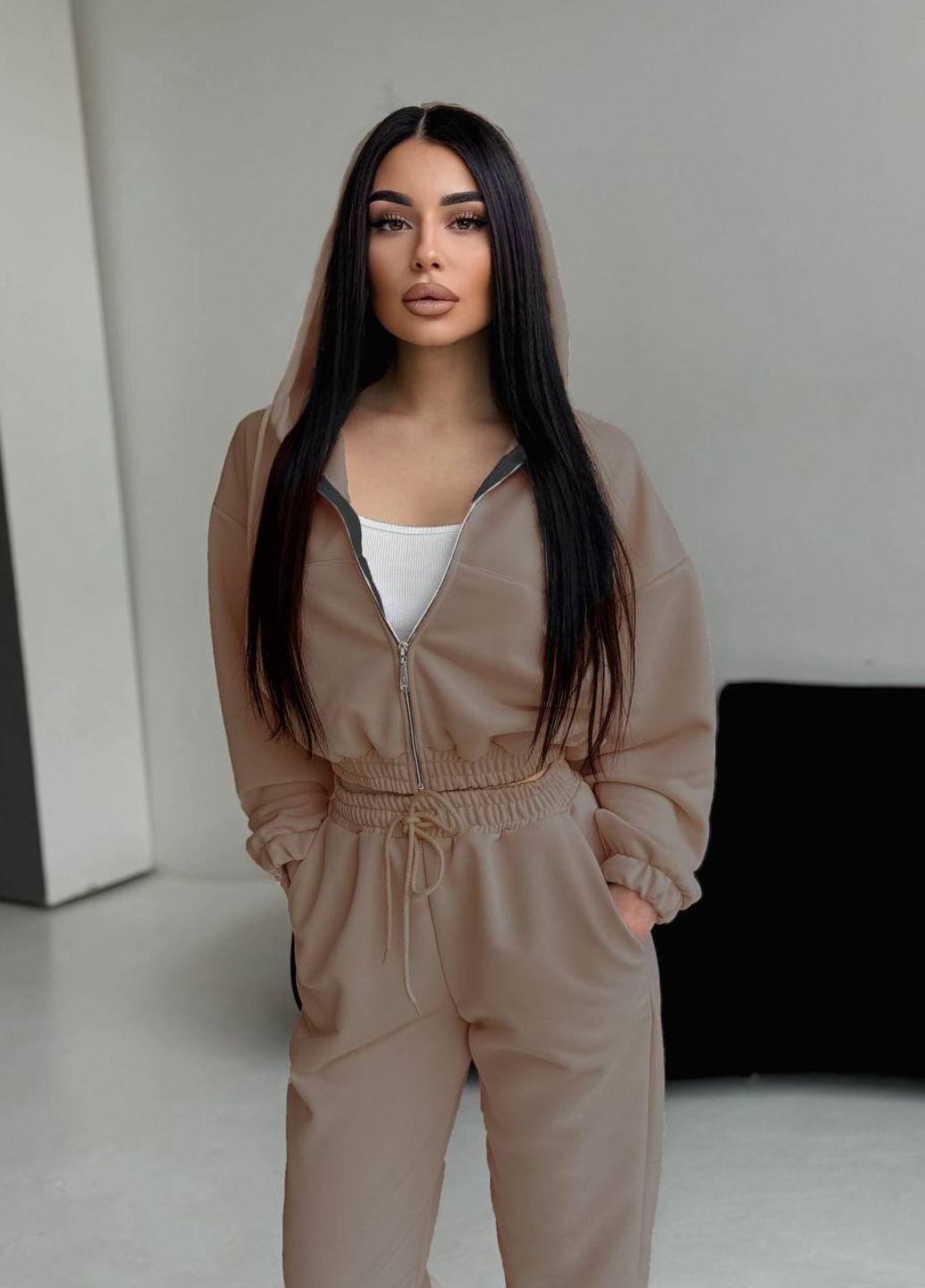 Костюм-двойка: укороченное соп худые и джогеры Tik-Tak (329958852)